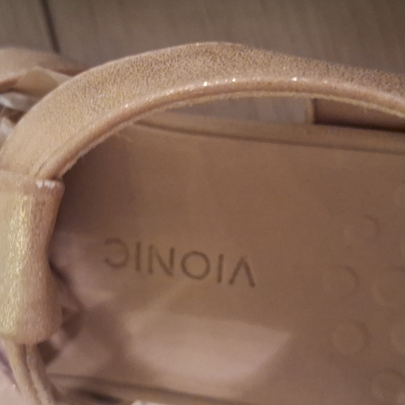 Vionic Tami gold Metallic Platform Wedge Sandals 8 - Picture 8 of 11